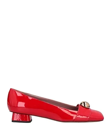 https://images.styletyx.com/images/red-leather-pump-rayne-13154783_1.webp