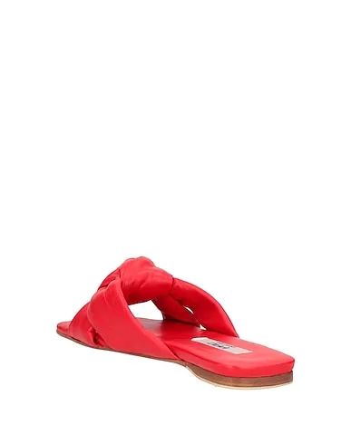 https://images.styletyx.com/images/red-leather-sandals-giancarlo-paoli-13376609_3.webp