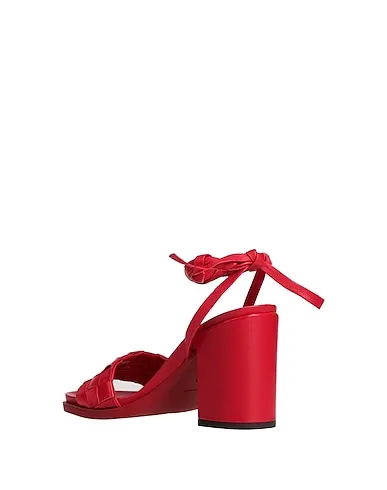https://images.styletyx.com/images/red-leather-sandals-hazy-13343651_3.webp