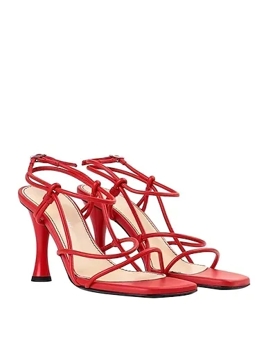 https://images.styletyx.com/images/red-leather-sandals-proenza-schouler-1471524_2.webp