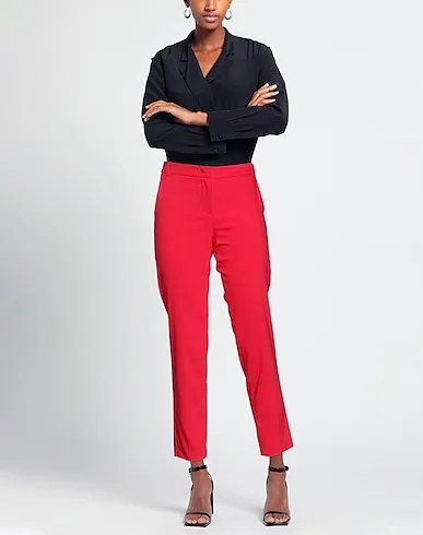 https://images.styletyx.com/images/red-plain-weave-casual-pants-ermanno-firenze-1489092_2.webp