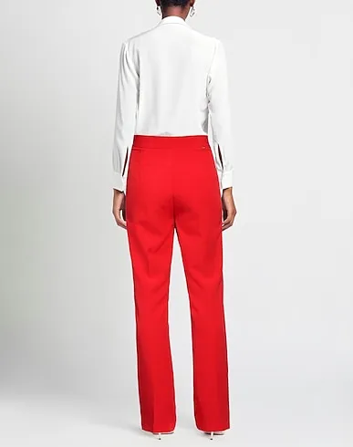 https://images.styletyx.com/images/red-plain-weave-casual-pants-fracomina-13551302_3.webp