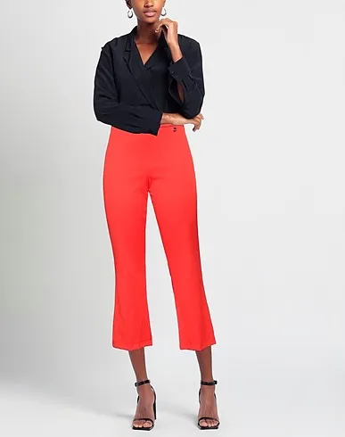 https://images.styletyx.com/images/red-plain-weave-casual-pants-luckylu-milano-3305132_2.webp