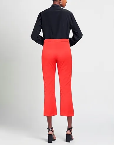 https://images.styletyx.com/images/red-plain-weave-casual-pants-luckylu-milano-3305132_3.webp