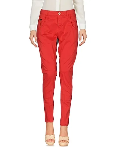 https://images.styletyx.com/images/red-plain-weave-casual-pants-manila-grace-denim-2578748_1.webp