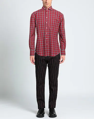 https://images.styletyx.com/images/red-plain-weave-checked-shirt-artigiano-asoni-13116884_2.webp
