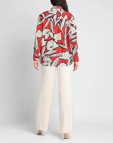 https://images.styletyx.com/images/red-plain-weave-floral-shirts-blouses-laviepure-maison-12977837_3.webp