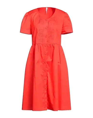 https://images.styletyx.com/images/red-plain-weave-midi-dress-lfdl-12983879_1.webp