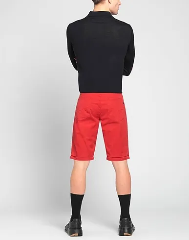 https://images.styletyx.com/images/red-plain-weave-shorts-bermuda-mason-s-1006604023_3.webp