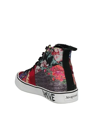 https://images.styletyx.com/images/red-plain-weave-sneakers-desigual-2349002_3.webp