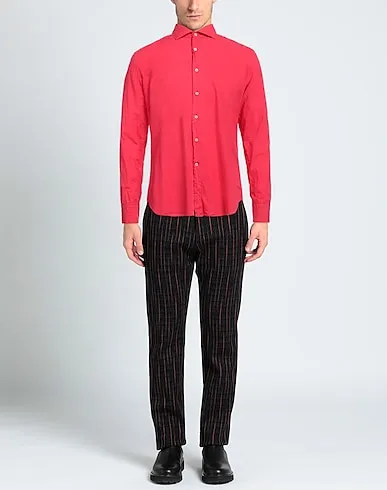 https://images.styletyx.com/images/red-plain-weave-solid-color-shirt-ghirardelli-1912911132_2.webp