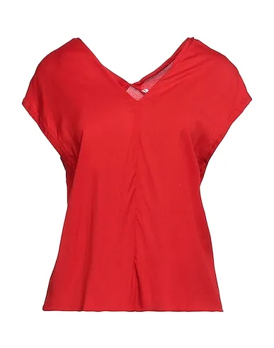https://images.styletyx.com/images/red-plain-weave-top-pomandere-207222750_1.webp
