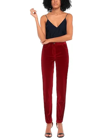 https://images.styletyx.com/images/red-velvet-casual-pants-kiton-1464229772_2.webp