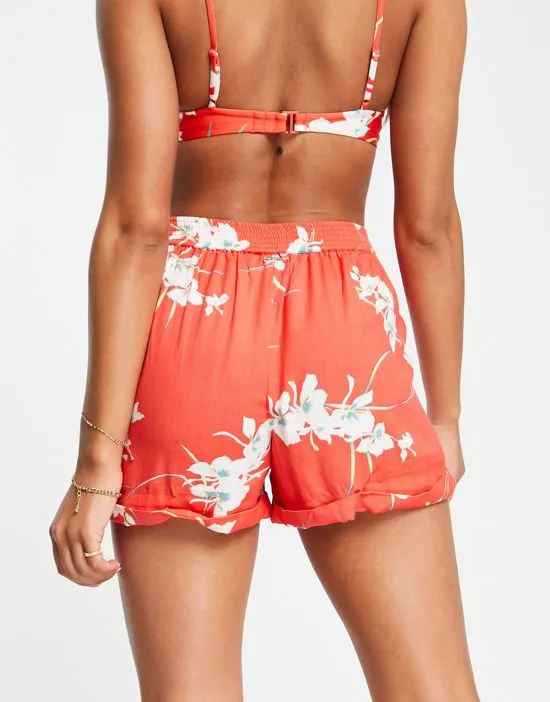 https://images.styletyx.com/images/retro-short-in-red-multi-part-of-a-set-volcom-13257290_2.webp