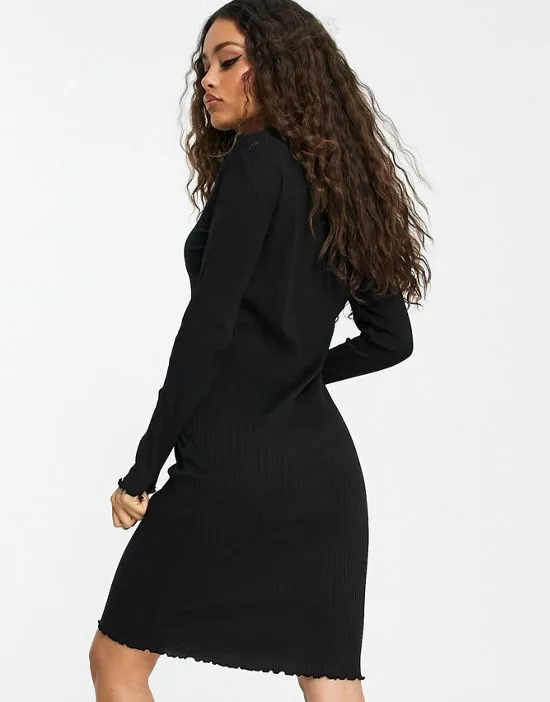 https://images.styletyx.com/images/ribbed-button-through-midi-dress-in-black-vero-moda-petite-3048186_3.webp
