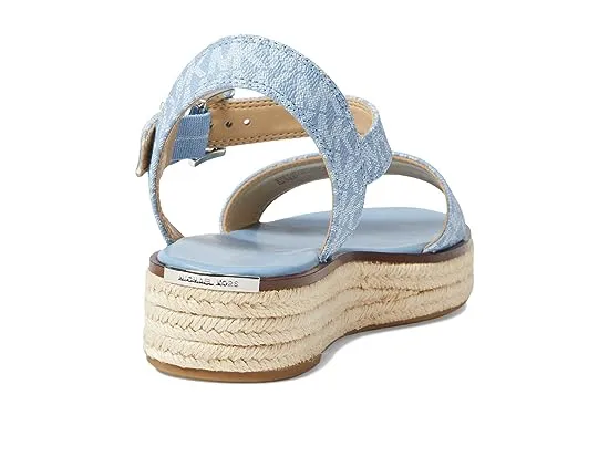 https://images.styletyx.com/images/richie-espadrille-michael-kors-13207596_5.webp