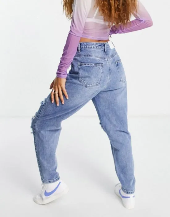 https://images.styletyx.com/images/riot-mom-jeans-with-slash-detail-in-blue-missguided-petite-2752812_3.webp