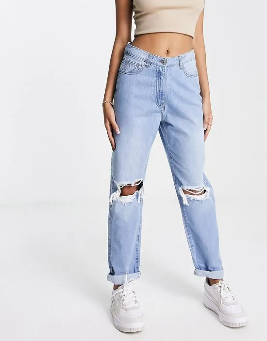 https://images.styletyx.com/images/ripped-mom-jeans-in-light-blue-parisian-13285860_2.webp