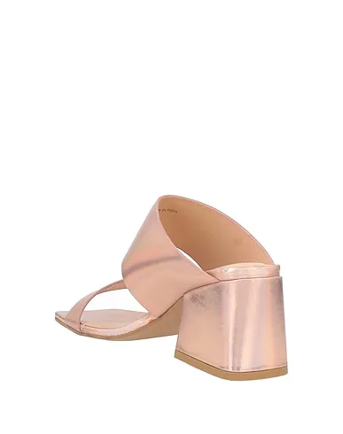 https://images.styletyx.com/images/rose-gold-leather-sandals-colors-of-california-1306631_3.webp