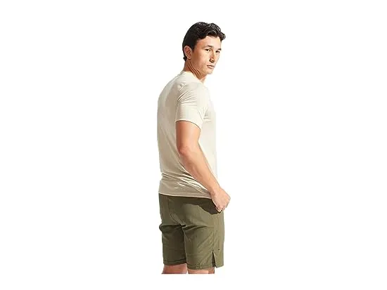 https://images.styletyx.com/images/rove-tech-henley-pearl-izumi-12943649_2.webp