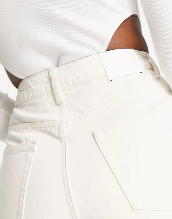 https://images.styletyx.com/images/rowe-extra-high-waist-straight-fit-jeans-in-ecru-cream-weekday-1784524_3.webp