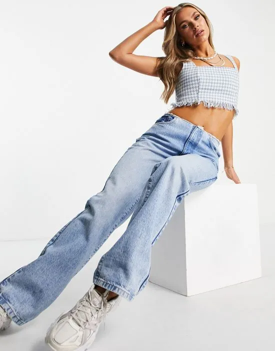 https://images.styletyx.com/images/ruffle-hem-houndstooth-bralette-in-blue-part-of-a-set-missguided-2786671_4.webp