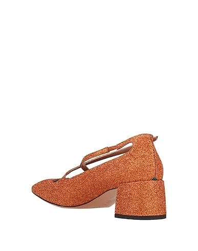 https://images.styletyx.com/images/rust-pump-glitter-pino-a-bocca-13396450_3.webp