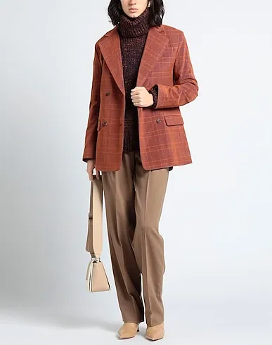 https://images.styletyx.com/images/rust-velvet-blazer-alexander-mcqueen-3249066_3.webp