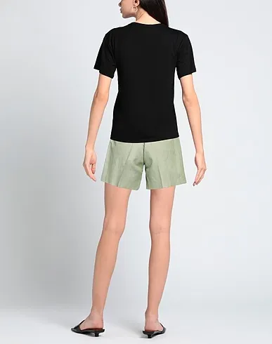 https://images.styletyx.com/images/sage-green-cotton-twill-shorts-bermuda-t-jacket-by-tonello-823510941_3.webp