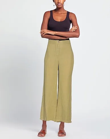 https://images.styletyx.com/images/sage-green-plain-weave-casual-pants-diana-gallesi-12957636_2.webp