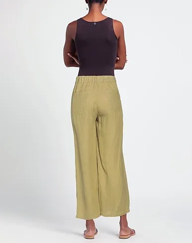 https://images.styletyx.com/images/sage-green-plain-weave-casual-pants-diana-gallesi-12957636_3.webp