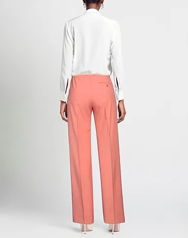 https://images.styletyx.com/images/salmon-pink-cool-wool-casual-pants-stella-mccartney-13024695_3.webp