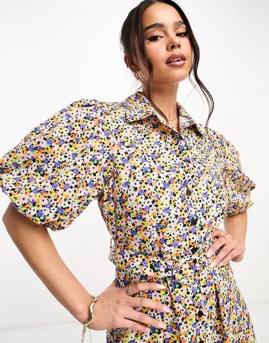 https://images.styletyx.com/images/samm-puff-sleeve-belted-midi-dress-in-ditsy-floral-nobody-s-child-1004200174_2.webp