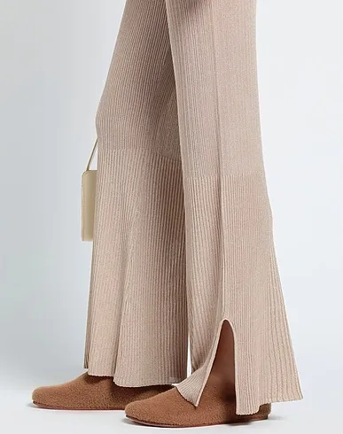 https://images.styletyx.com/images/sand-jersey-casual-pants-nocold-1249352126_4.webp