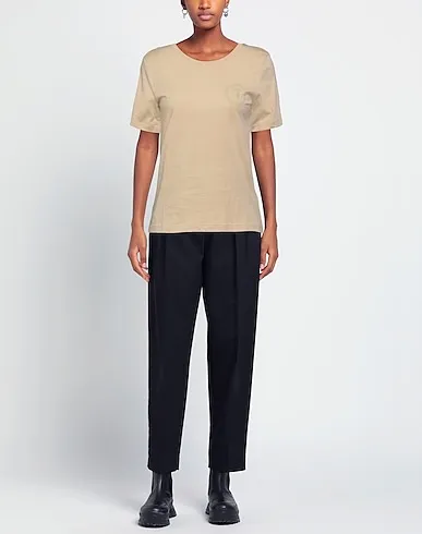 https://images.styletyx.com/images/sand-jersey-t-shirt-trussardi-12966944_2.webp