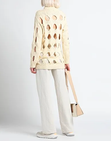 https://images.styletyx.com/images/sand-knitted-sweater-rus-12994193_3.webp