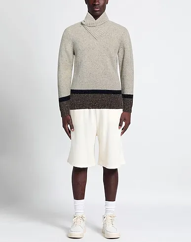 https://images.styletyx.com/images/sand-knitted-turtleneck-molo-eleven-1003978953_2.webp