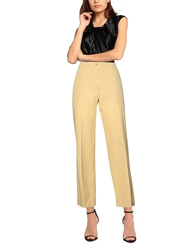https://images.styletyx.com/images/sand-plain-weave-casual-pants-aspesi-1044737784_2.webp