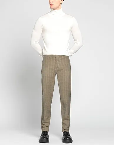 https://images.styletyx.com/images/sand-plain-weave-casual-pants-jeckerson-13117261_2.webp