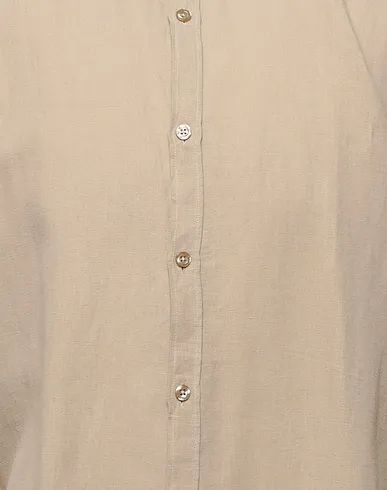 https://images.styletyx.com/images/sand-plain-weave-linen-shirt-fred-mello-2336219_4.webp