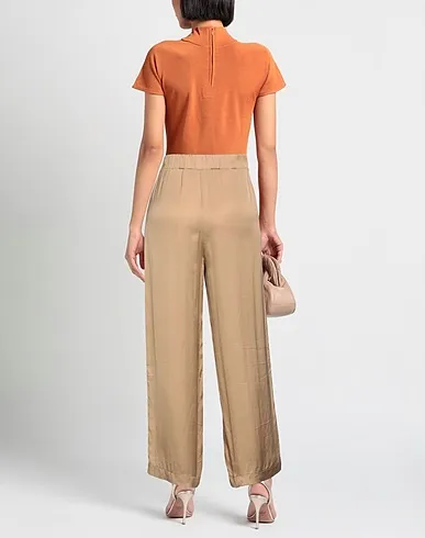 https://images.styletyx.com/images/sand-satin-casual-pants-alpha-studio-13342175_3.webp