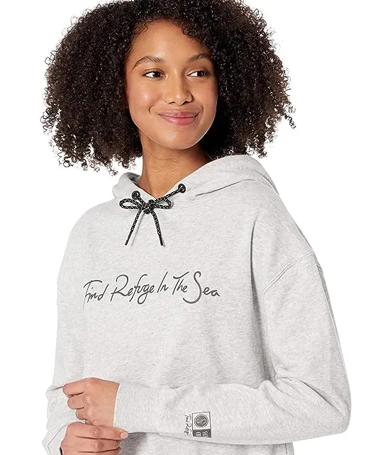 https://images.styletyx.com/images/sand-set-crop-pullover-hoodie-salty-crew-3179461_3.webp
