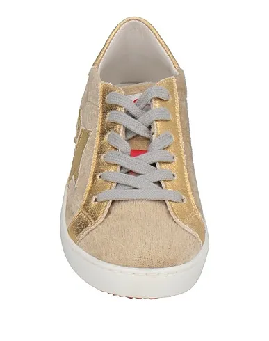 https://images.styletyx.com/images/sand-velvet-sneakers-sequel-by-ishikawa-13016290_4.webp