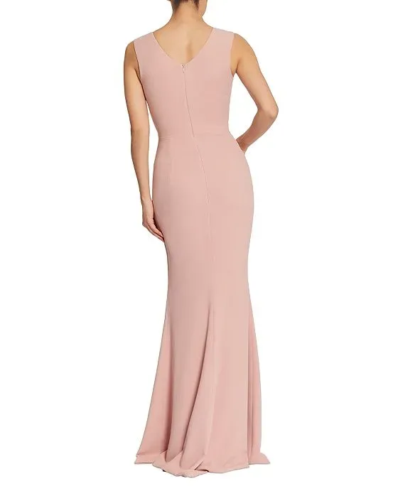 https://images.styletyx.com/images/sandra-v-neck-gown-dress-the-population-13659489_3.webp