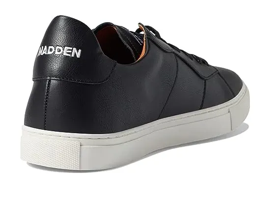 https://images.styletyx.com/images/saspee-steve-madden-13491862_5.webp