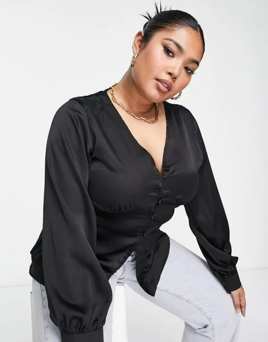 https://images.styletyx.com/images/satin-blouse-in-black-missguided-plus-1891284_4.webp