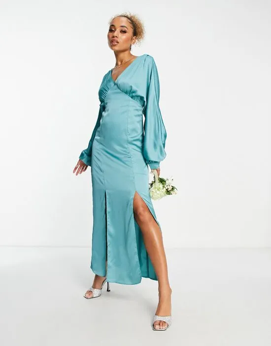 https://images.styletyx.com/images/satin-maxi-dress-with-kimono-sleeves-in-dark-sage-liquorish-13335573_4.webp