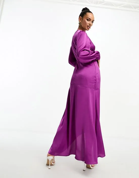 https://images.styletyx.com/images/satin-maxi-dress-with-split-in-deep-fuchsia-liquorish-1963656270_2.webp