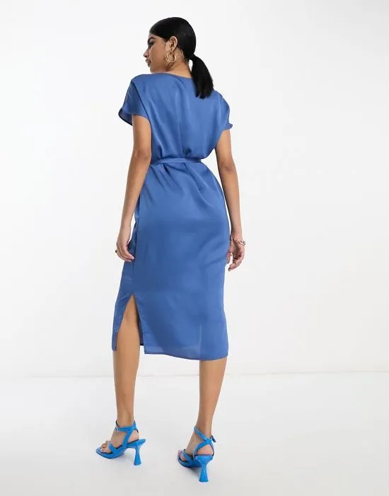 https://images.styletyx.com/images/satin-t-shirt-midi-dress-with-tie-waist-in-blue-vila-18166051_3.webp