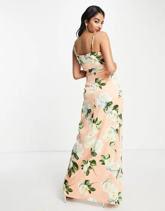 https://images.styletyx.com/images/satin-wrap-maxi-dress-with-belt-in-peach-rose-print-liquorish-1951386_4.webp